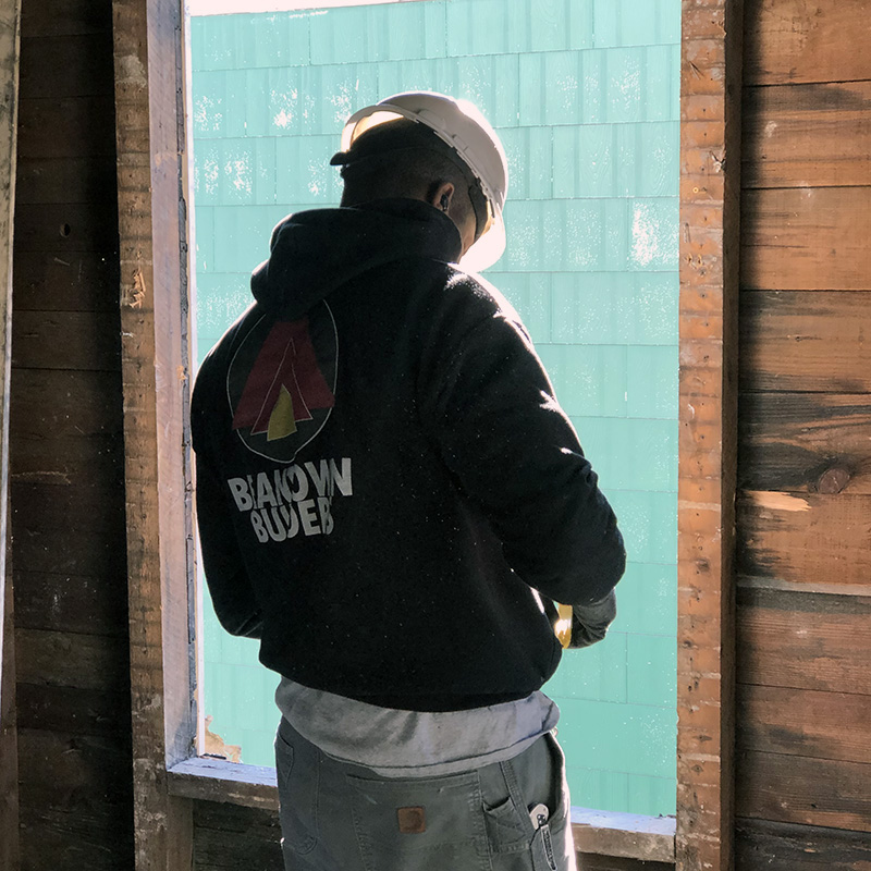 Contractor fixing window